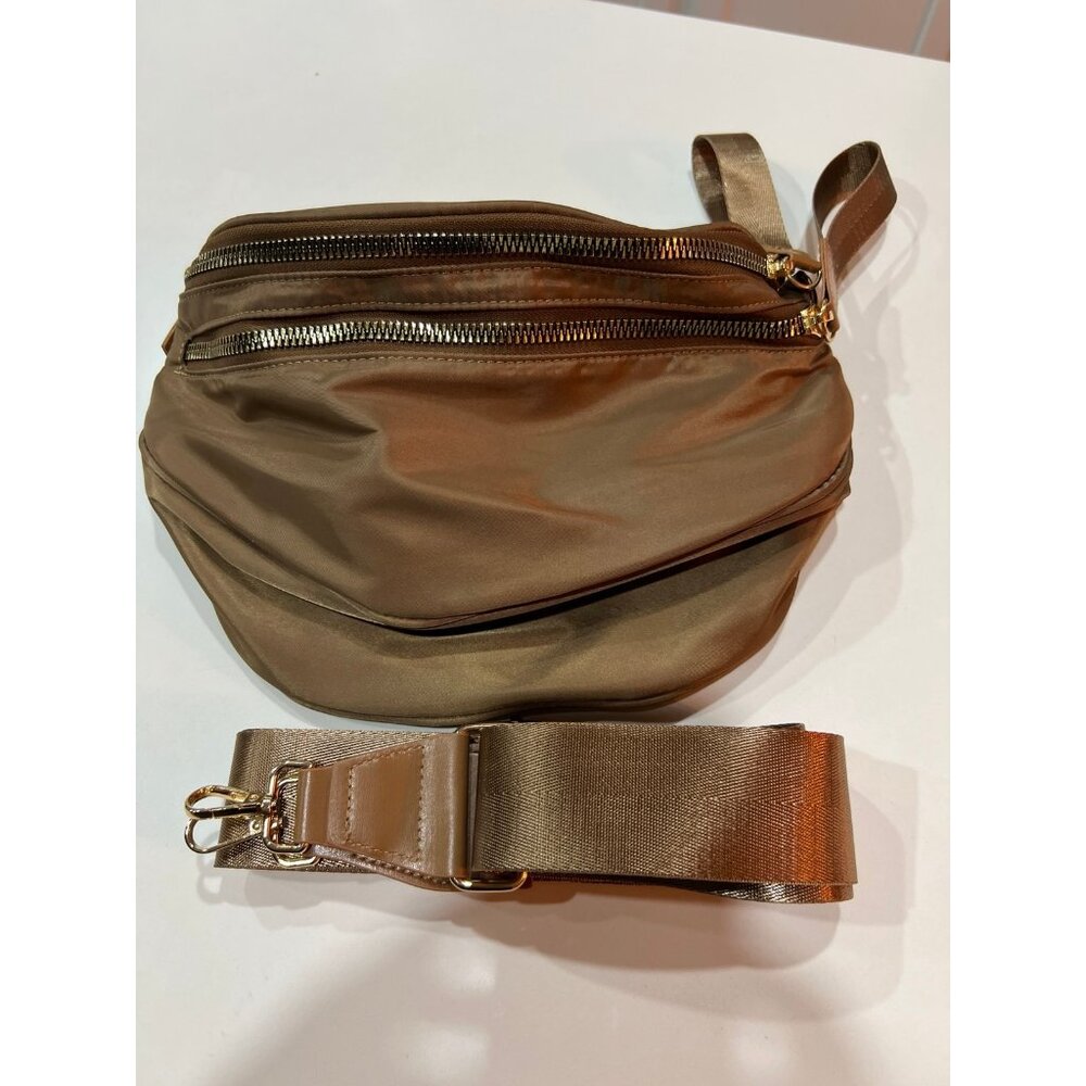 Crossbody or sling bag gold-toned hardware, lightweight for every day use.